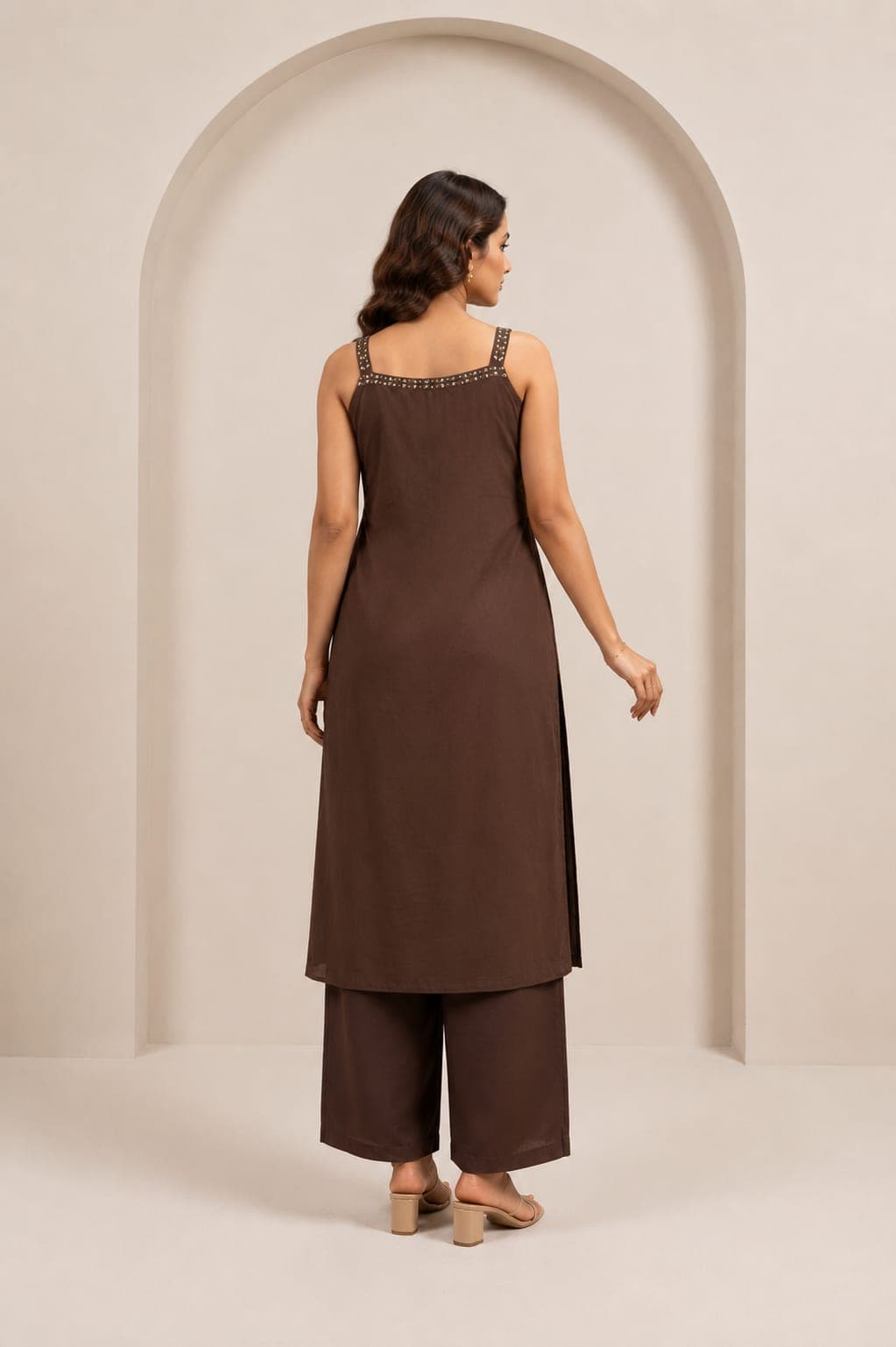 Cocoa Bloom Sleeveless Suit